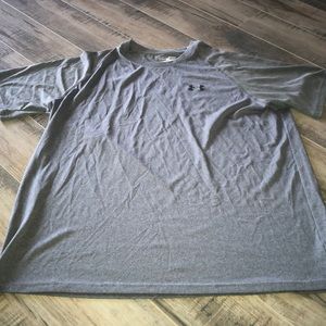 Light Gray Under Armour Men’s Tee